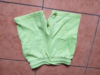 Short garçon 7-8 ans (128) vert fluo Primark