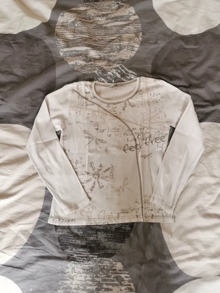 Tee-shirt cache cache taille 3