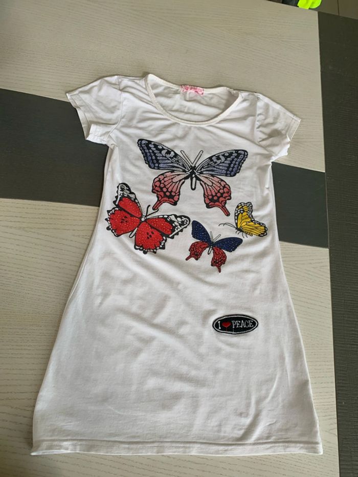 Robe blanche papillons 10 ans