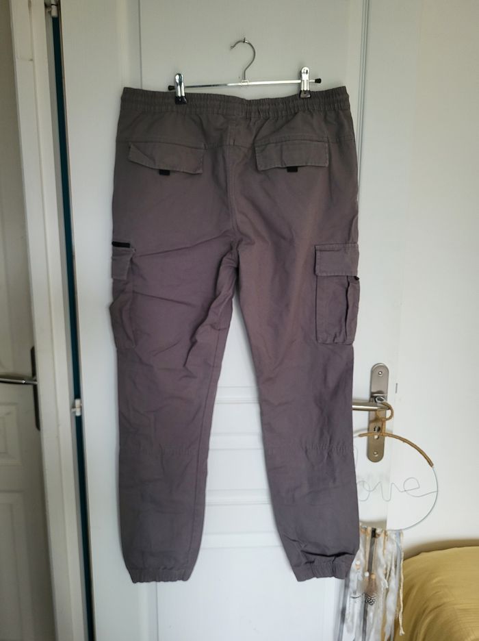 Pantalon cargo primark taille Xl excellent état - photo numéro 2