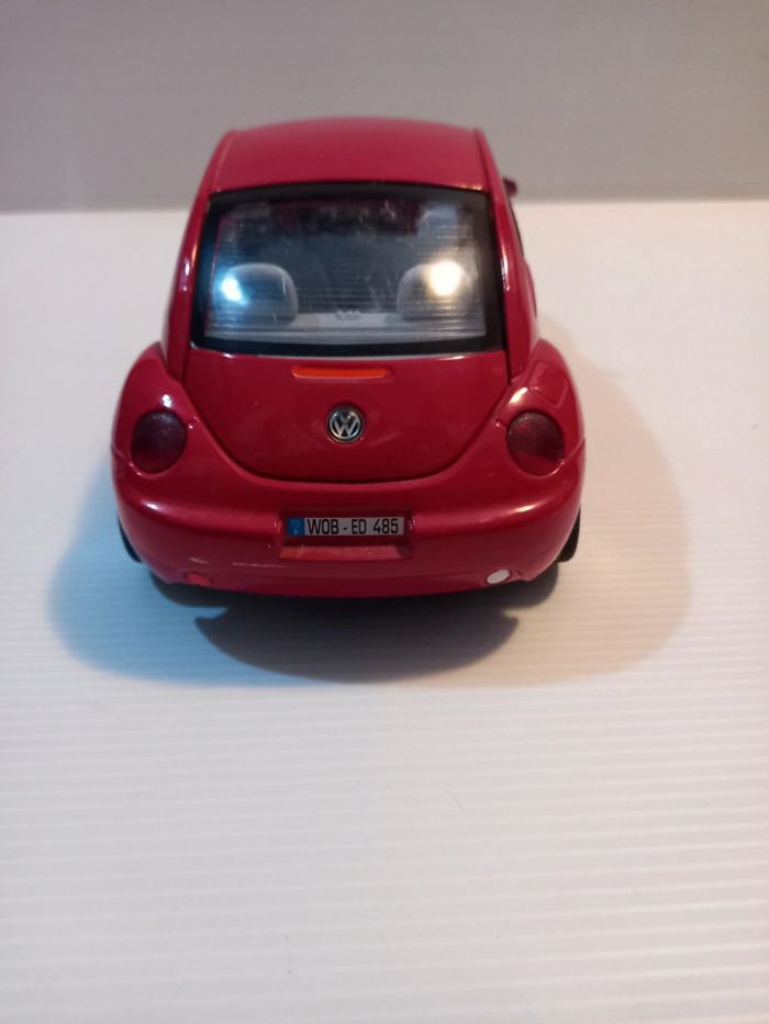 Burago 1/18 New beetles - photo numéro 4