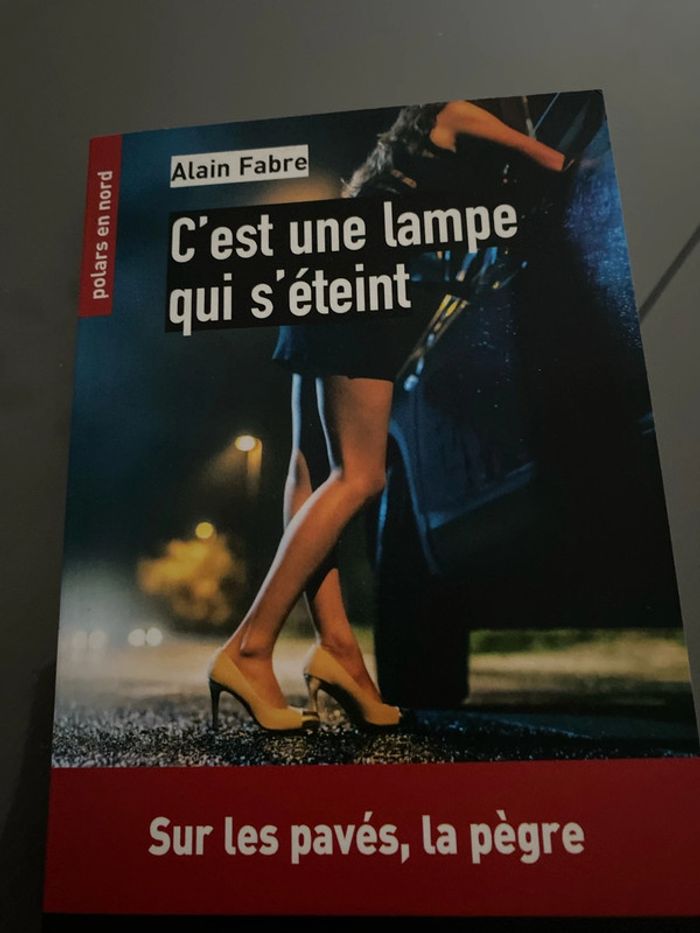 C’est une lampe qui s’eteint