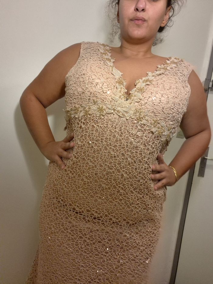 Robe de soirée  ou cocktail. Taille 40/42 - photo numéro 4