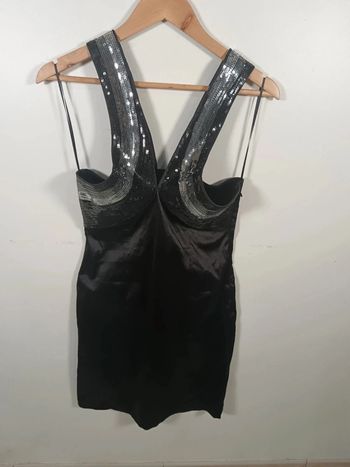 C8 robe noire No Excuse 36