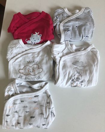 Lot de 5 bodys 1 mois
