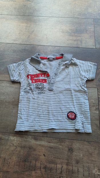 T-shirt pik ouic 12 mois en très bon état