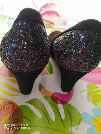 Chaussures noire pailleté pointure 40