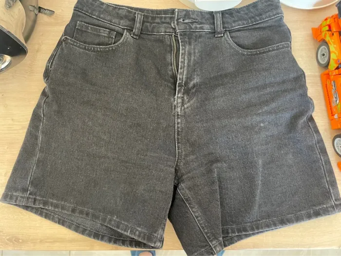 Short femme Taille M