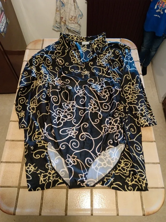 Maillot de bain et sa sortie de bain - photo numéro 2