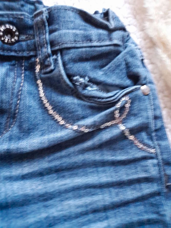 Jeans 3 ans - photo numéro 3