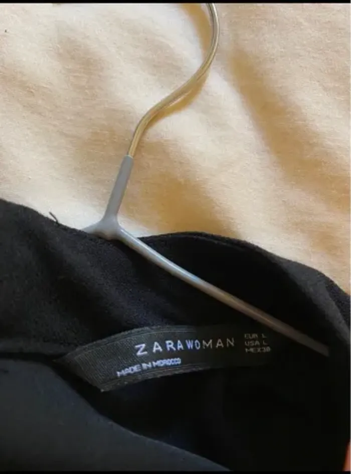 Robe noire Zara - photo numéro 4