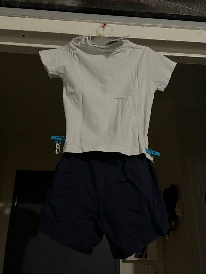 Ensemble garçon 12 mois UEFA - photo numéro 2