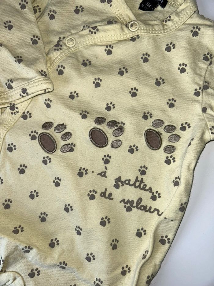 Pyjama 1 mois - photo numéro 2