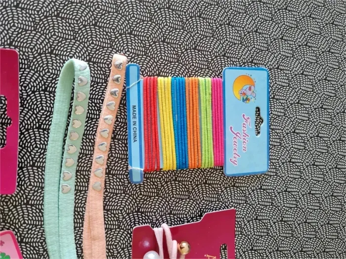 Lot accessoires cheveux filles - photo numéro 2