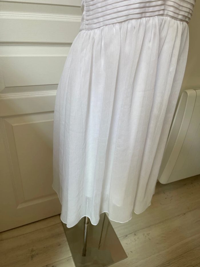 Robe blanche - photo numéro 5