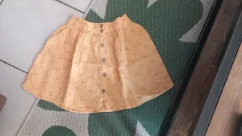 Jupe gaze de coton jaune fleurie 9 ans taille réglable tbe