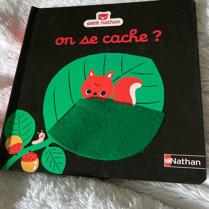 Livre petit Nathan on se cache?