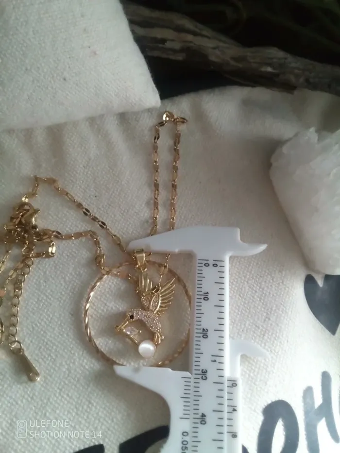 Collier colibri avec pierre de sélénite naturelle - photo numéro 2