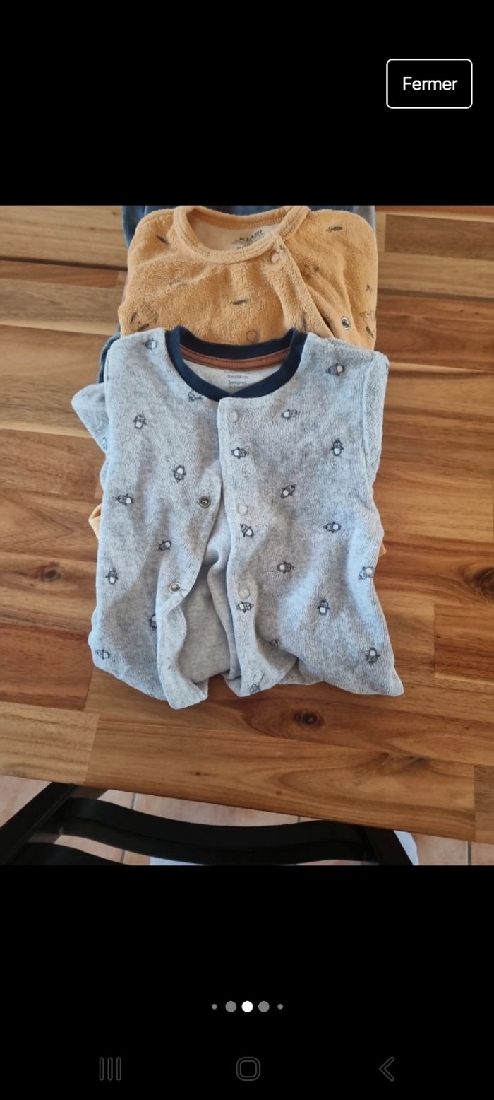 Pyjamas 6 mois - photo numéro 10