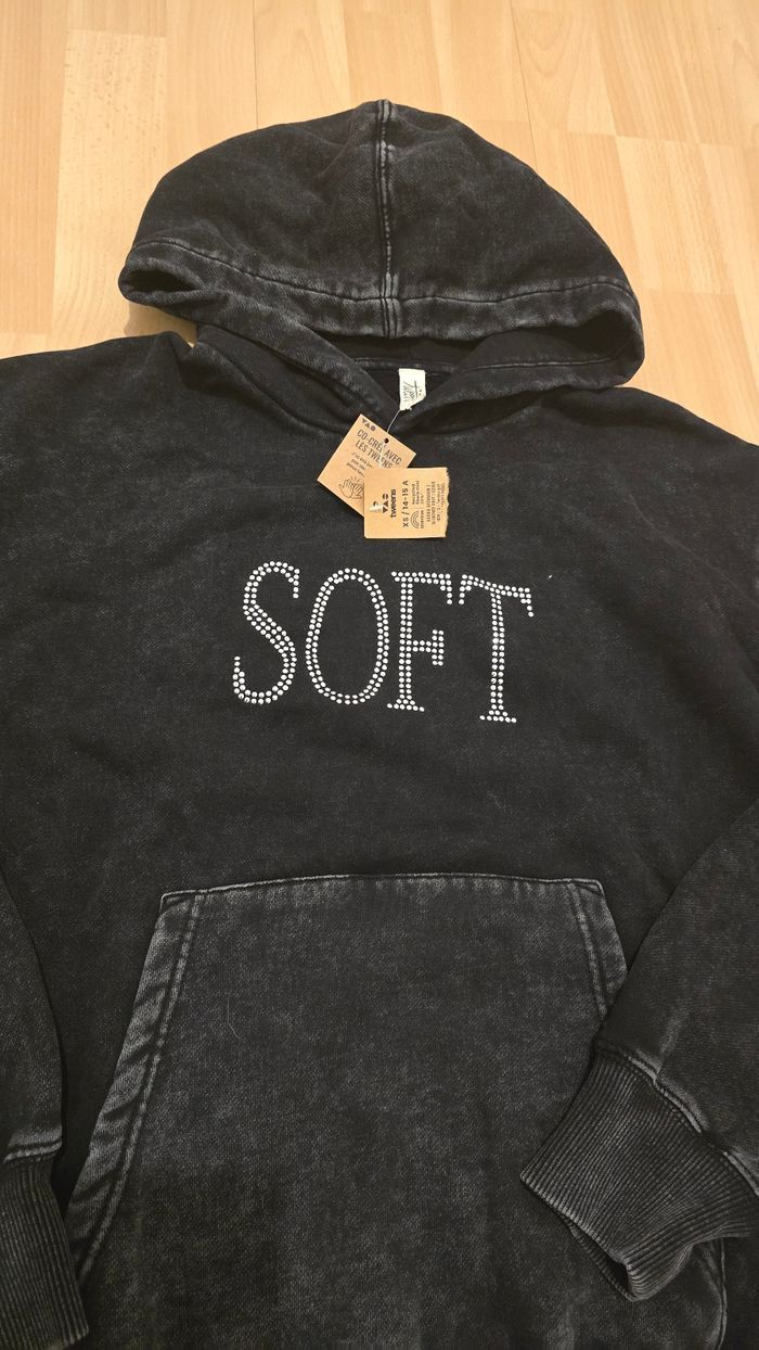 (Neuf non porté) 🏷 superbe sweat XS fille 🏷🤩😍🩷 - photo numéro 4