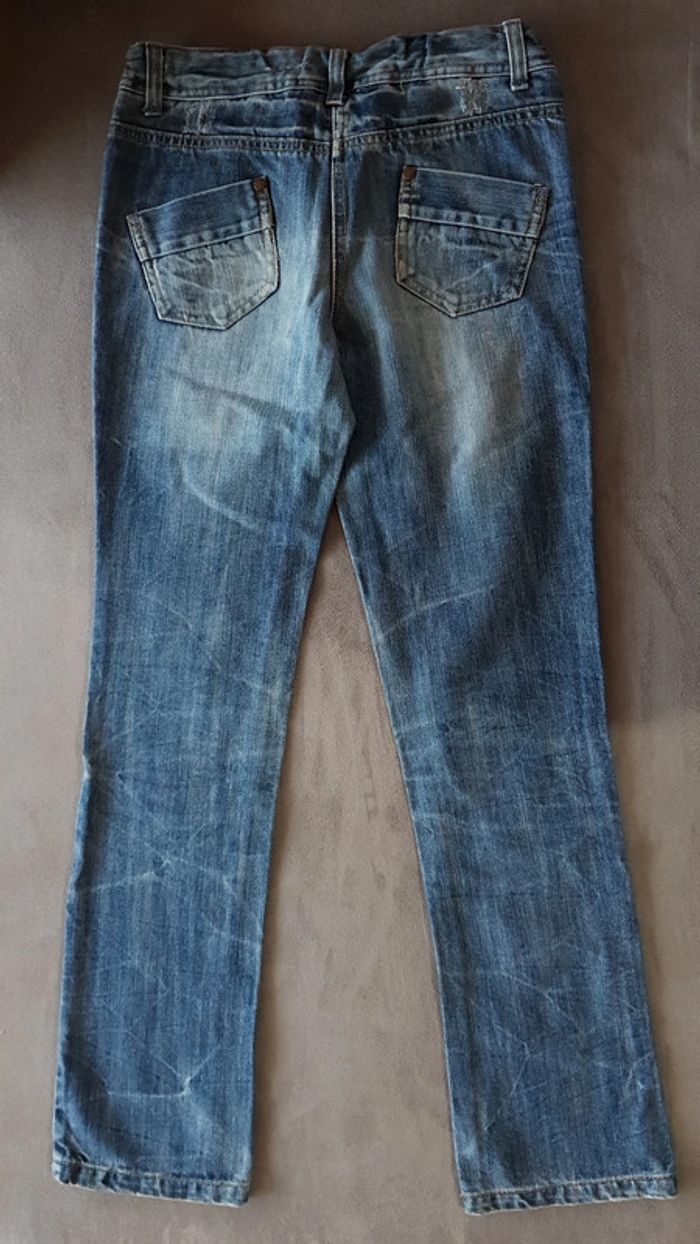 Jean délavé 10ans - photo numéro 2