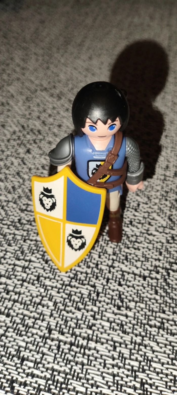 playmobil chevalier
