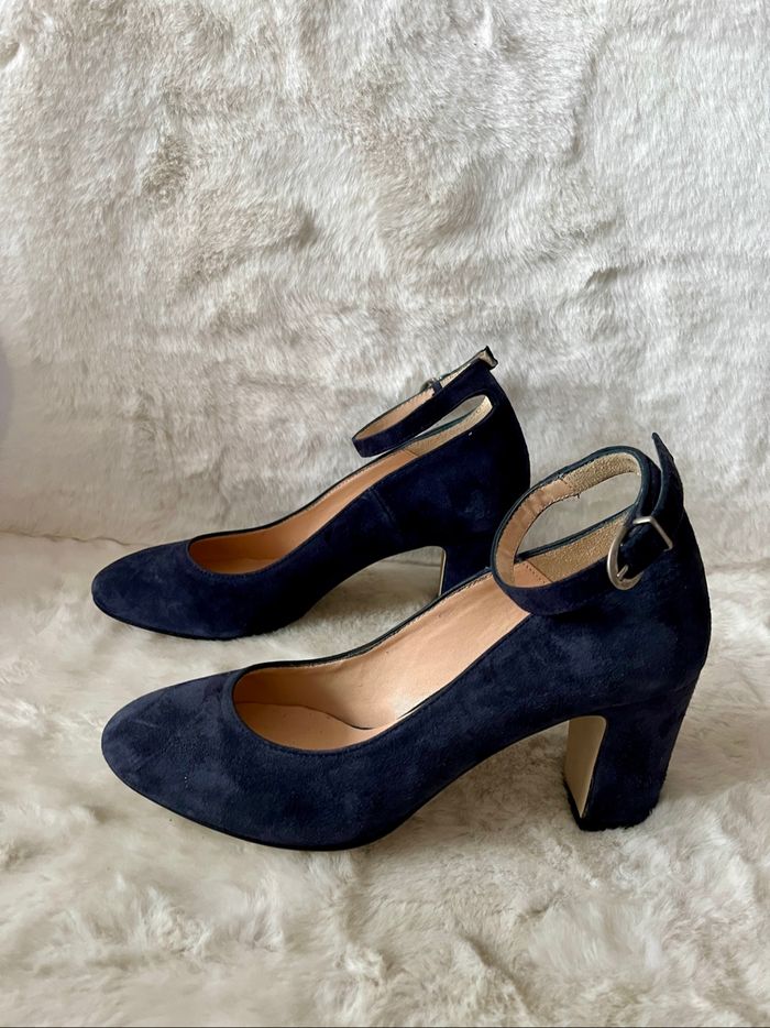 Escarpins en cuir avec brides bleu marine Minelli pointure 36, talons 7 cm - photo numéro 3