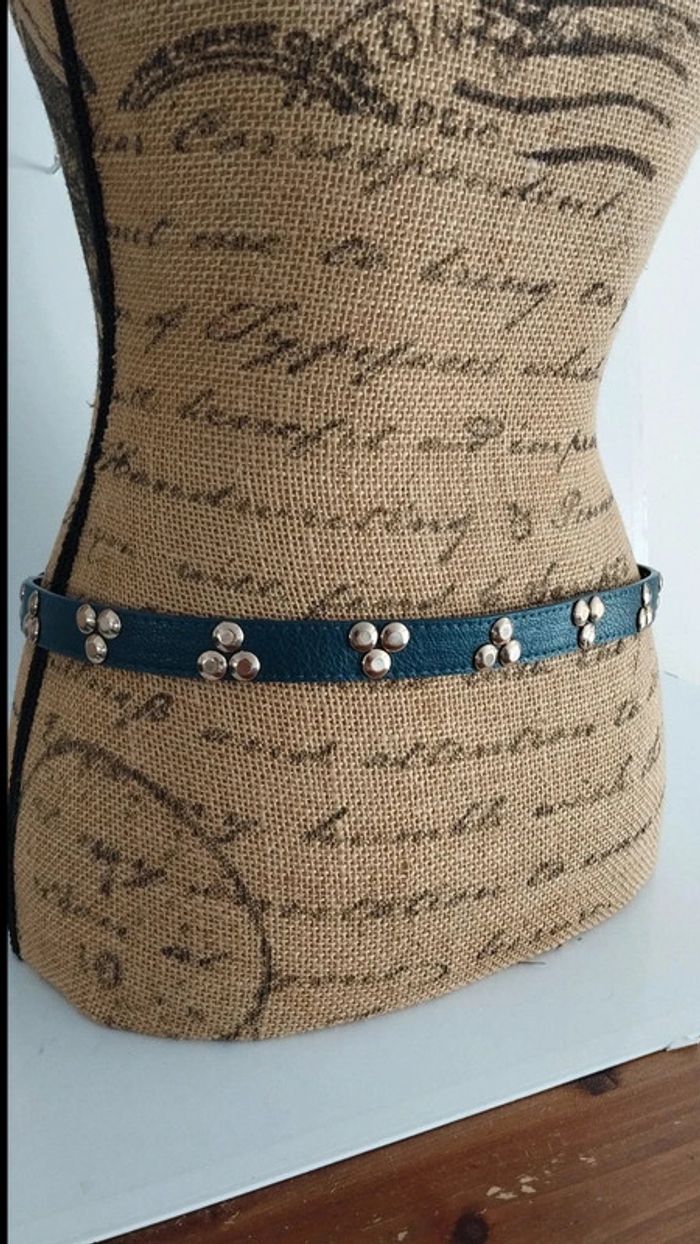 Ceinture bleu canard ronds doré 90 cm - photo numéro 9