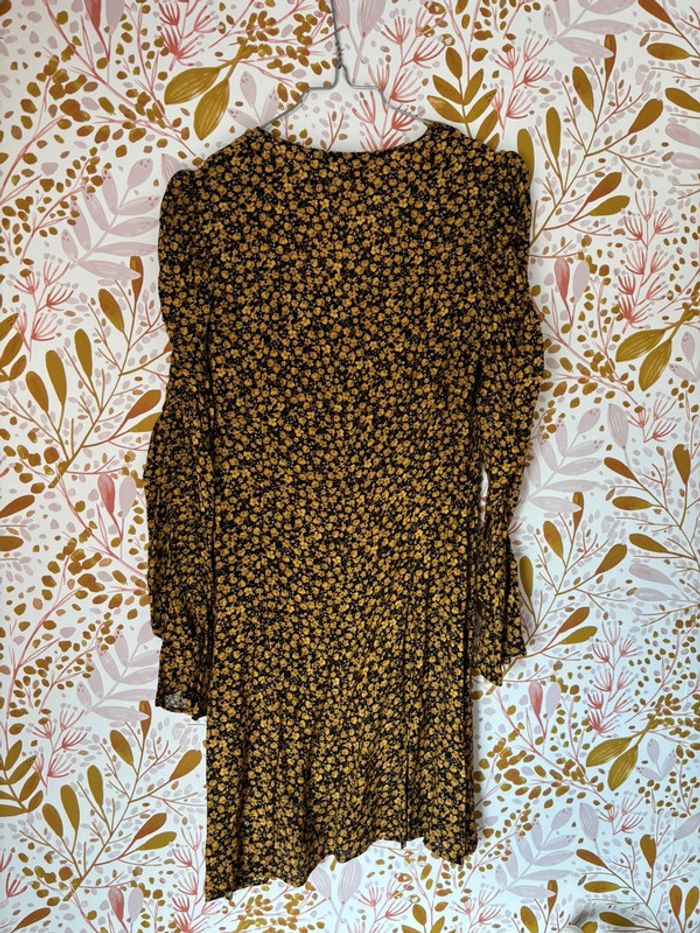 Robe fleurie Zara noir et moutarde - photo numéro 4