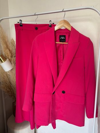 Tailleur Zara ~ Rose Fushia ~ Taille XS 