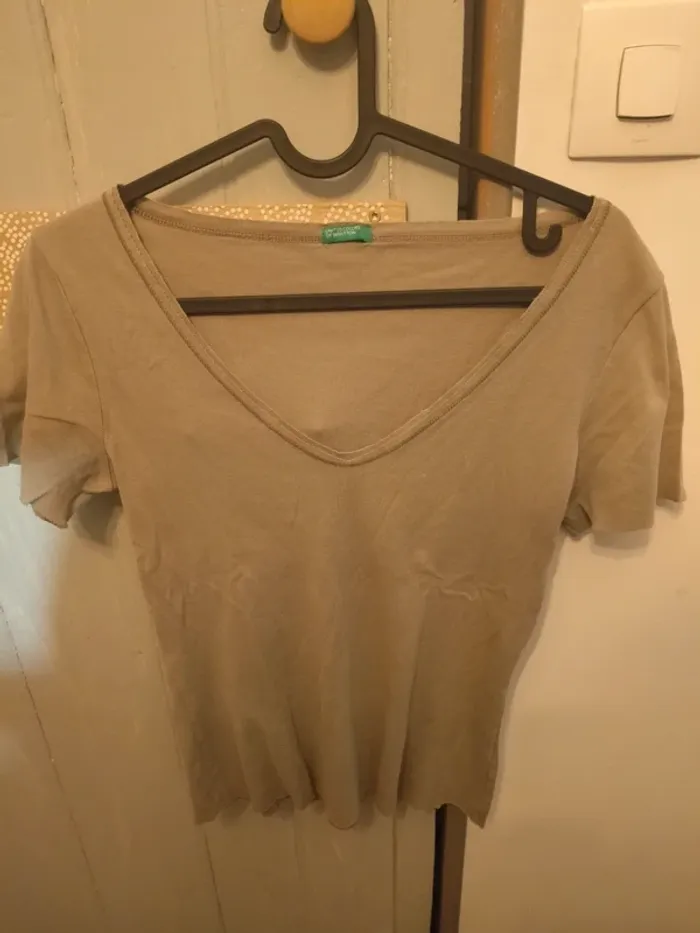 T-shirt gris beige United Colors of Benetton