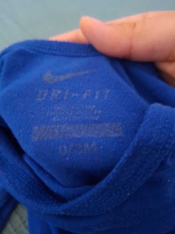 Body mixte Nike 3mois - photo numéro 2