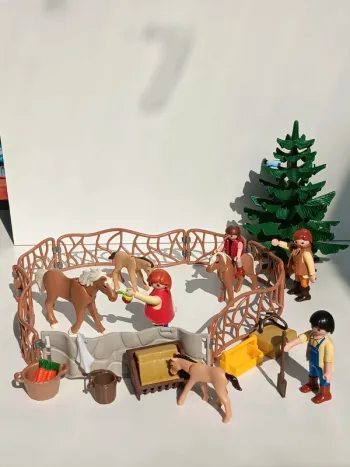 Lot figurines playmobil carrousel apprendre à faire du cheval