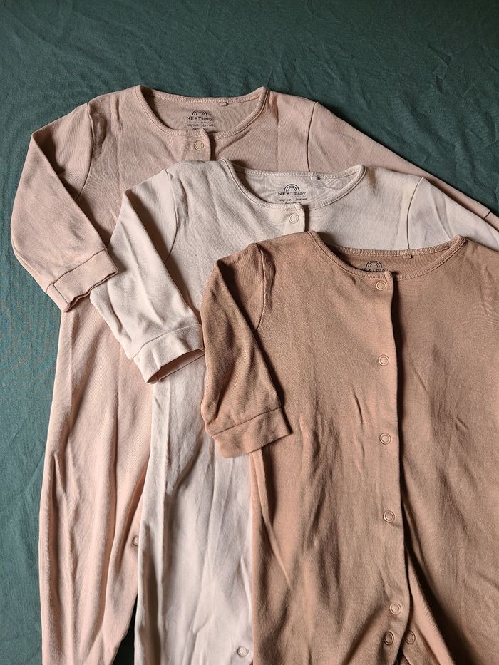 Lot de 3 pyjamas Next tons neutres
