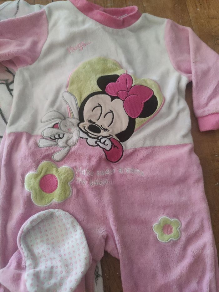 Lot 4 pyjamas Disney 12 mois - photo numéro 3