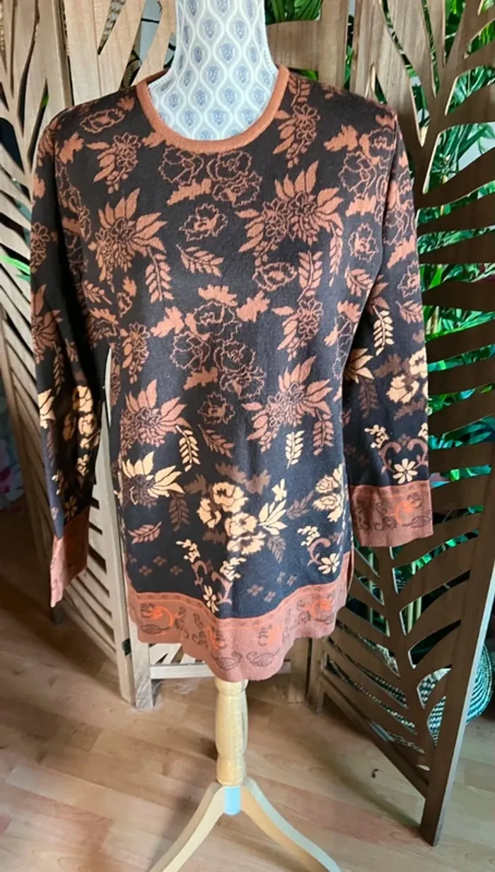 Pull en laine merinos motif à fleurs marron beige orange taille 3 44 lewinger chaud