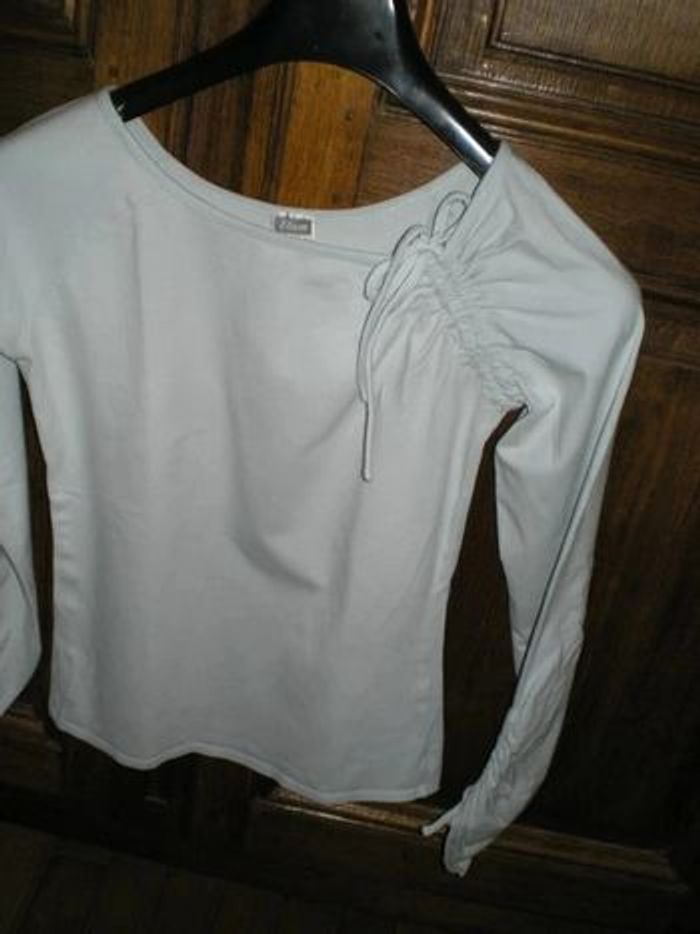 Lot de 5 Hauts/T.Shirts 38/40 - photo numéro 4