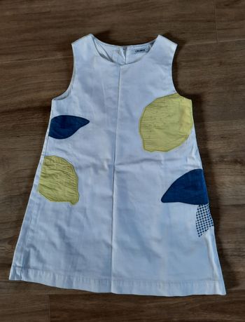 Robe été courte blanche avec motifs jaunes et bleus Okaïdi 8 ans