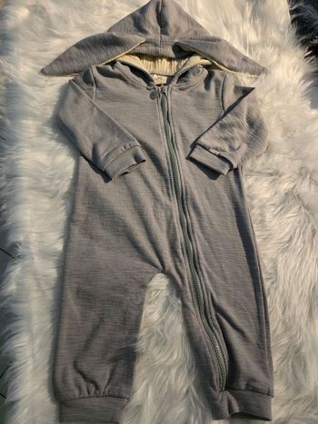 NEUVE (non portée)🐰🐰🐰Combinaison bébé 12 mois mixte🐰🐰🐰🐰