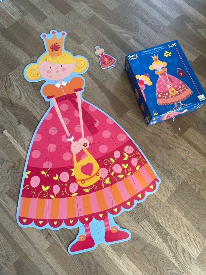 Puzzle géant complet et très bon état