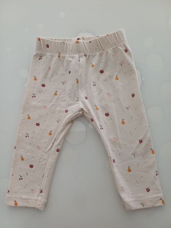 Leggings neuf taille 9 mois