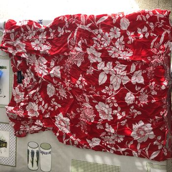 Petit haut fleuri taille 42 caroll
