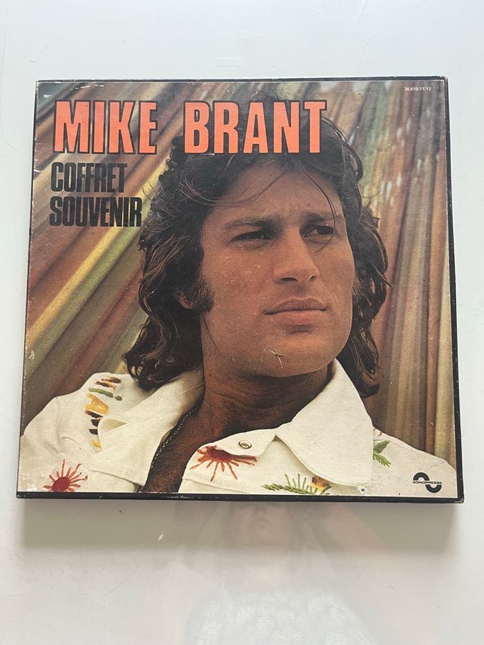 🎤💿 Coffret 3 vinyles Mike Brant – “Souvenir”