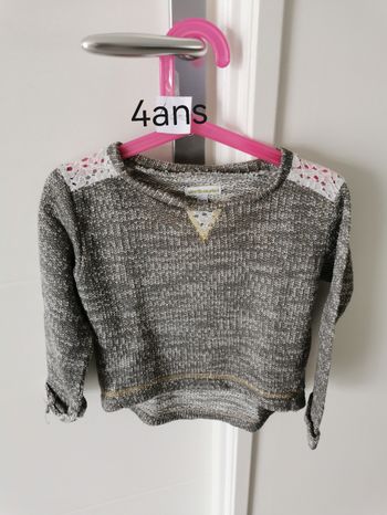 Pull fille 4ans