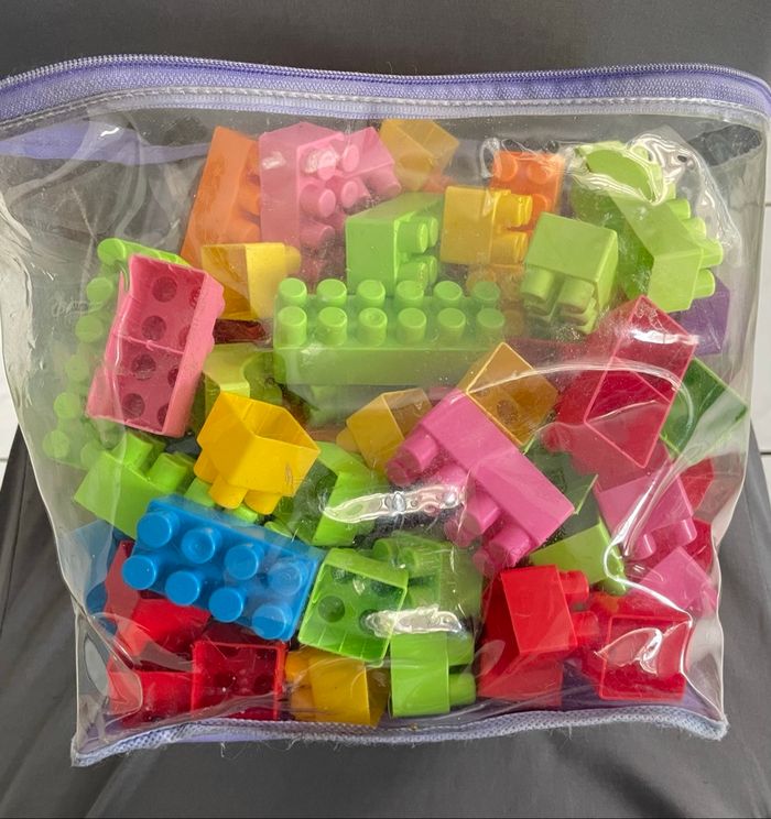Grand Sac de Blocs de Mega Bloks colorés - photo numéro 4