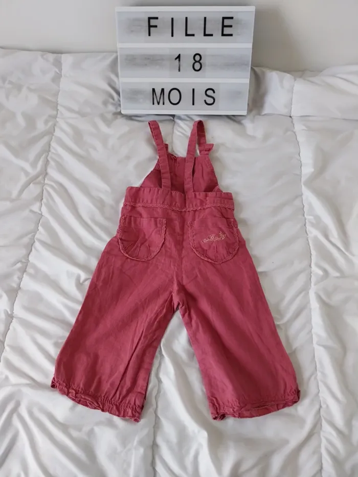 Salopette fille 18 mois - photo numéro 2