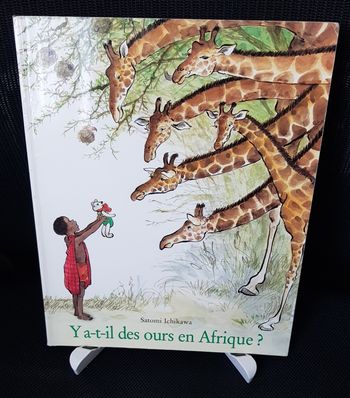 Y a-t-il des ours en Afrique ? - Satomi Ichikawa - Ecole des loisirs