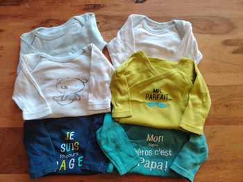 Lot 6 body garçon 3M