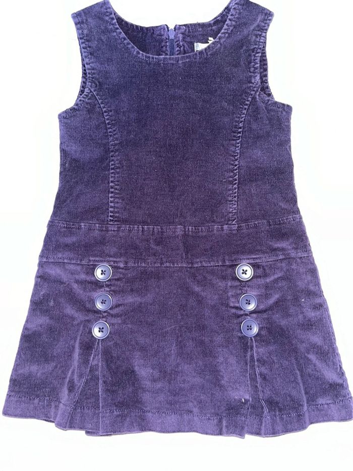 Jolie robe violette velours