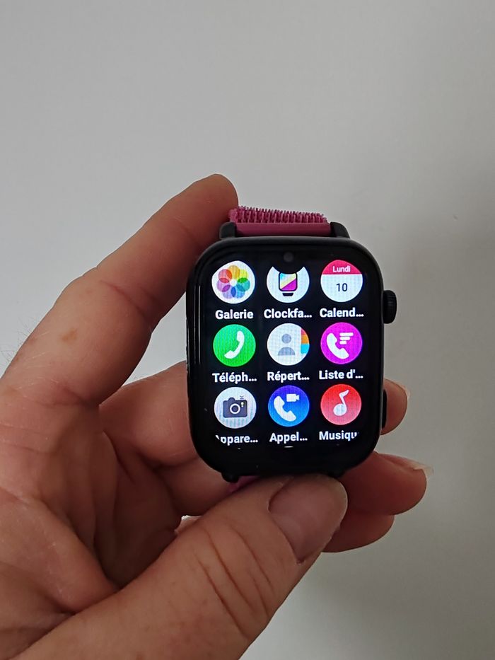 Montre connectée GPS - photo numéro 2